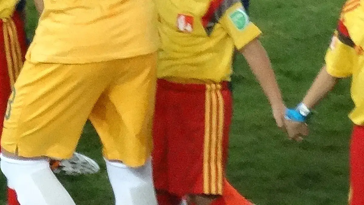 Eduardo Vargas (11) con la selección chilena antes de un partido del Mundial 2014