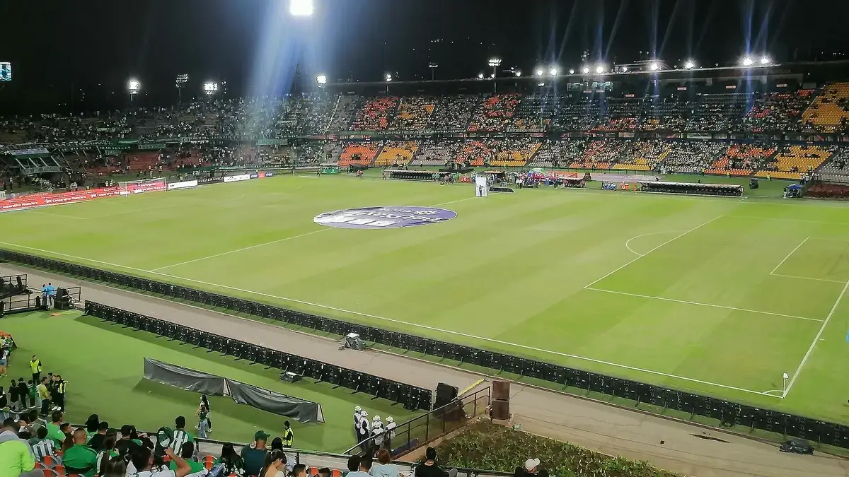 Estadio Atanasio Girardot antes de un partido de Atlético Nacional