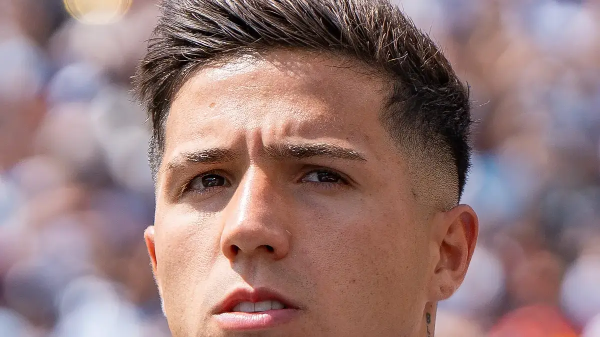 Enzo Fernández playing for Argentina