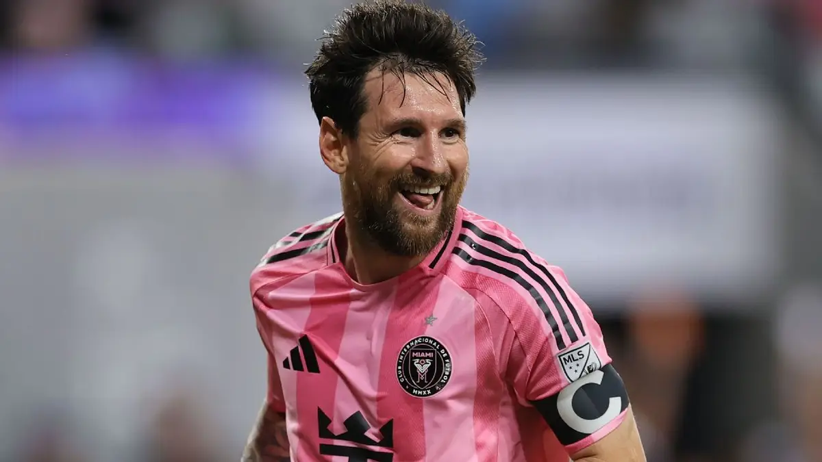 Messi scores 2 as Inter Miami beat D.C. United 4-0