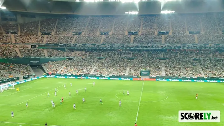 Partido de fútbol del Real Betis en el Estadio Benito Villamarín (foto de archivo)