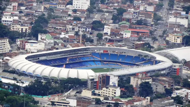 Estadio Pascual Guerrero de Cali visto desde el cerro de Cristo Rey