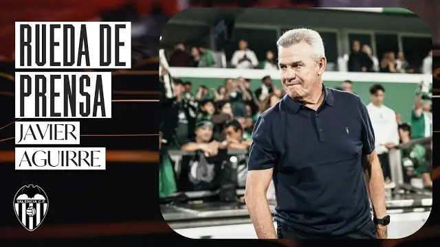 RUEDA DE PRENSA DE JAVIER AGUIRRE POSTERIOR AL REAL RACING CLUB 2 - 2 VALENCIA CF