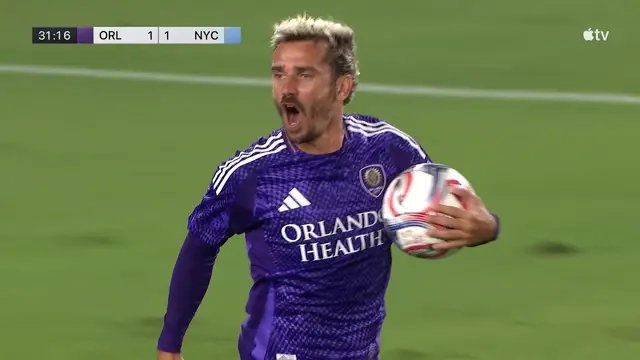 Antoine Griezmann CAN'T STOP SCORING! 13 goals in 15 games