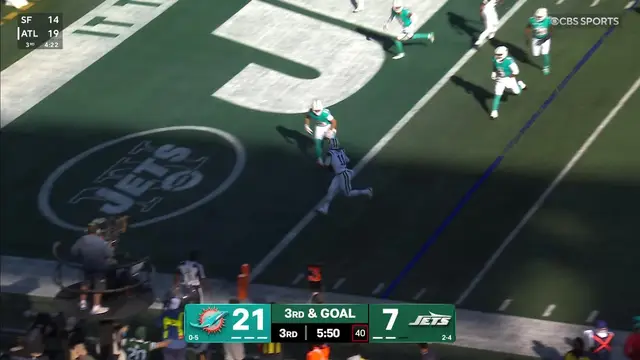Omar Cooper in for the touchdown