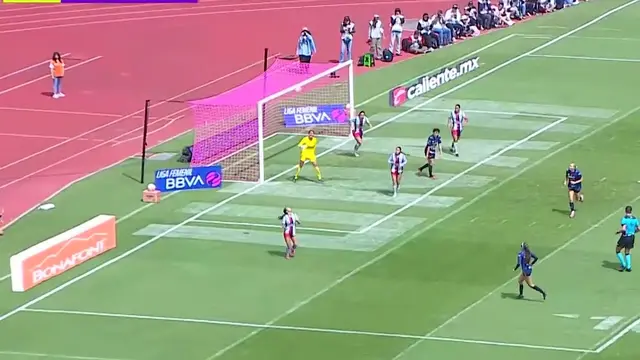 ⚽️🧤 ¡LAS ATAJADAS QUE HICIERON LA DIFERENCIA!  ##LigaFemenilBBVA