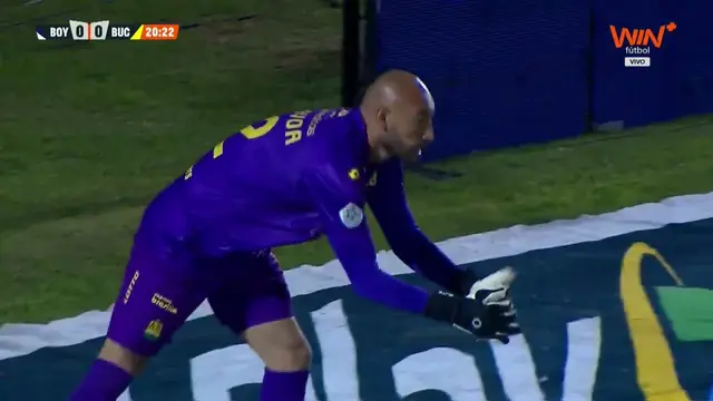 ¡DOBLE PALO Y SE SALVÓ BUCARAMANGA! De manera increíble se libró del gol de Boyacá Chicó