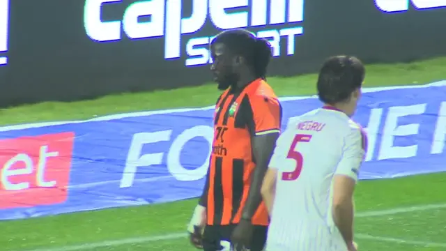 Barnet v Swindon Town Highlights