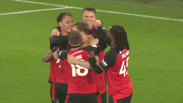 Luton Town v Barnsley Highlights